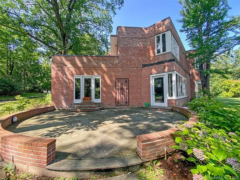 57 Drum Hill Ln — Photo 25