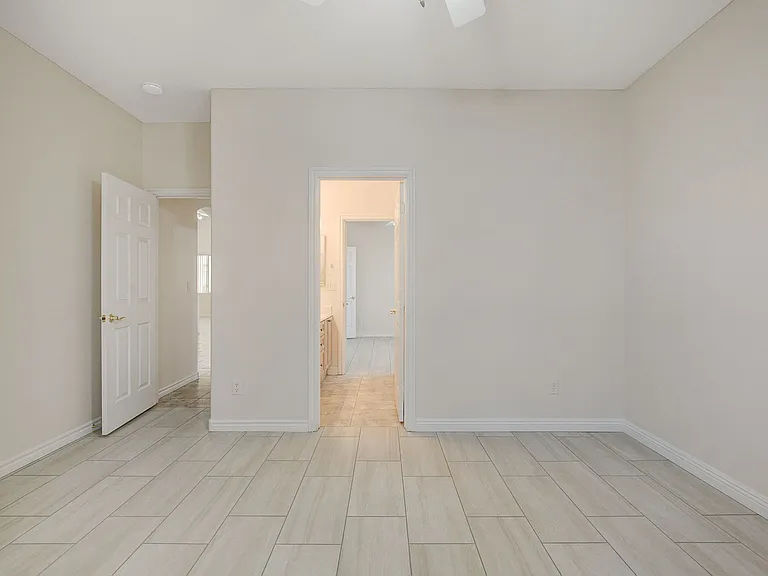 3051 Hills Of Gold Ct — Photo 48