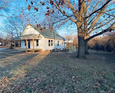 715 Pine St, Sweet Springs, MO, 65351