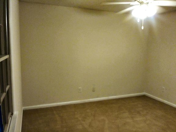 5th image of 910 Beechgrove Ct