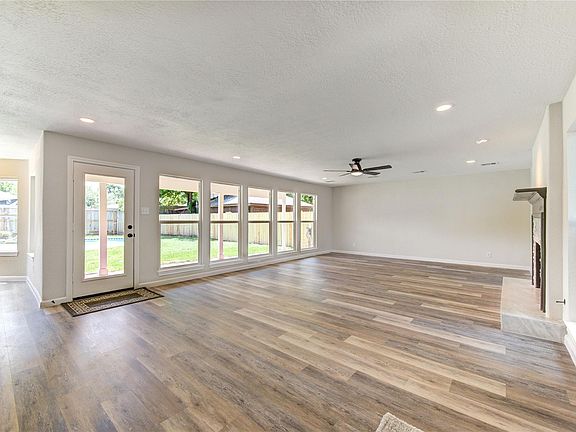 4th image of 8206 Tiger Ln