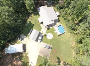 359 Harper Ridge Rd, Liberty, WV 25124