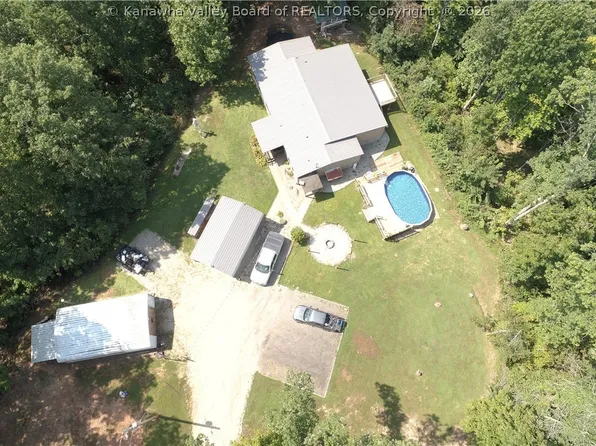 359 Harper Ridge Rd, Liberty, WV 25124