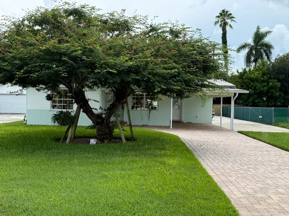 1078 Trail Terrace Dr, Naples, FL 34103