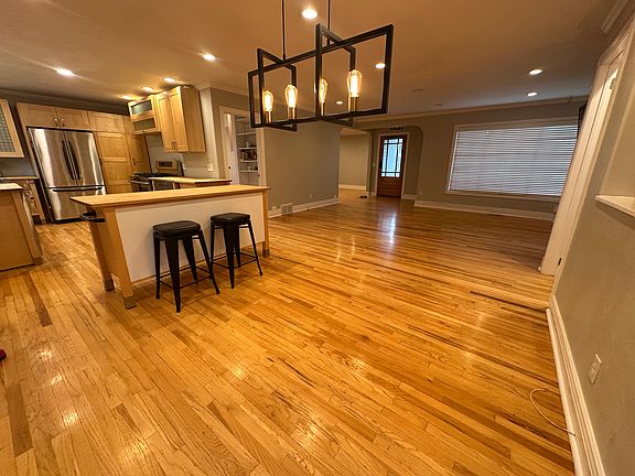 4th image of 2790 E Kenton Dr S