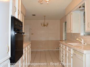 1906 Yorkstown Dr, Ennis, TX 75119