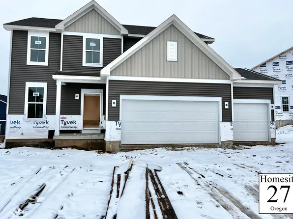 1098 Oregon Parks Ave, Oregon, WI 53575