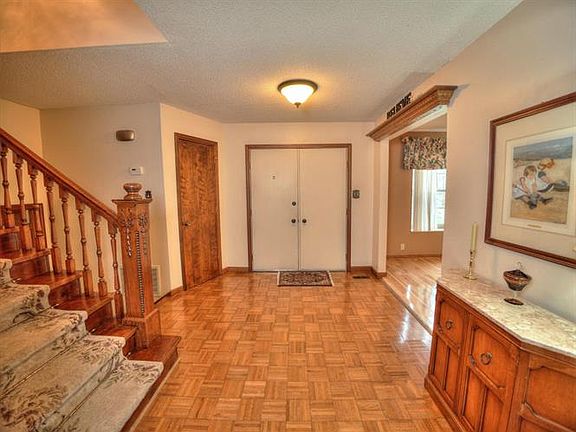 3rd image of 2141 Chesterfield Dr