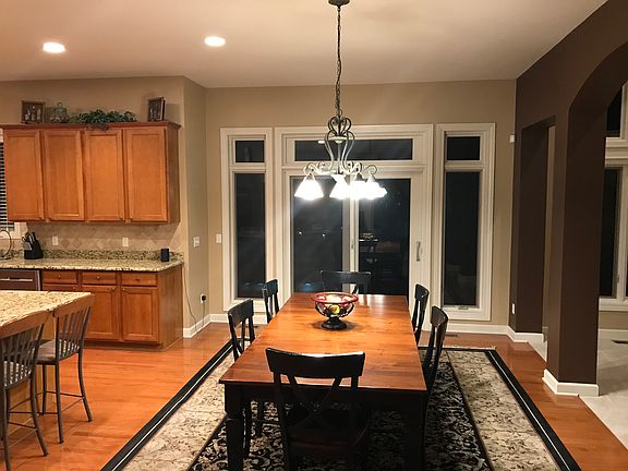 3rd image of 23032 Argyle Ct