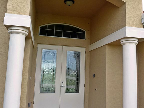 3rd image of 3021 SW 25th Ave