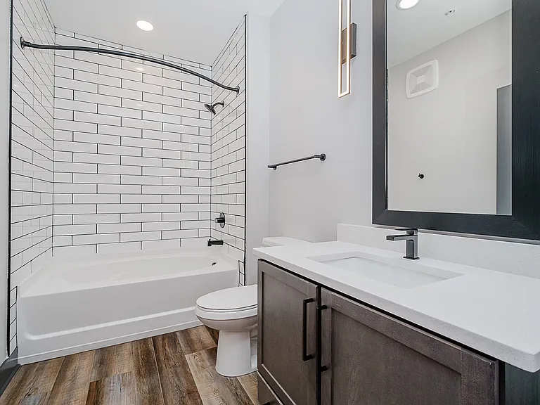 Overture at Proscenium Apartments — Photo 21