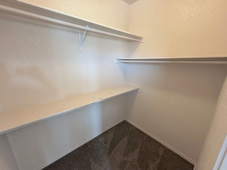 10421 Silvercloud Dr — Photo 12