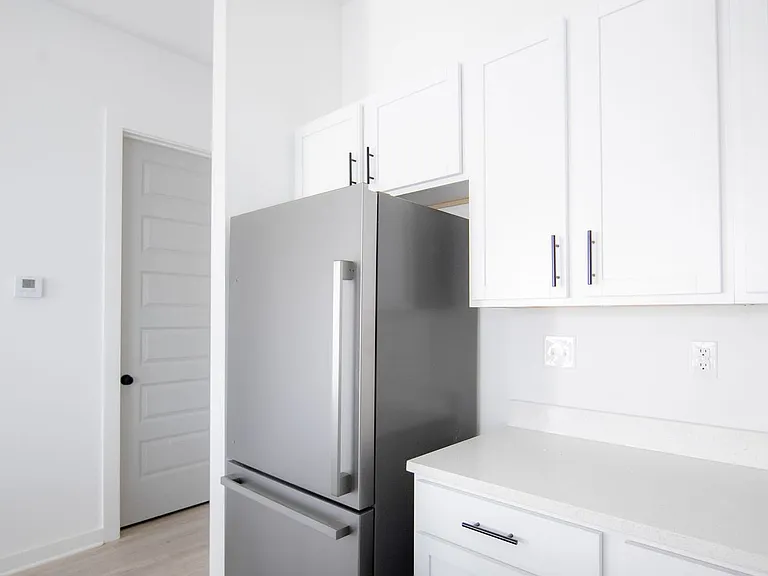 Pre-Leasing For August 2026! — Photo 13