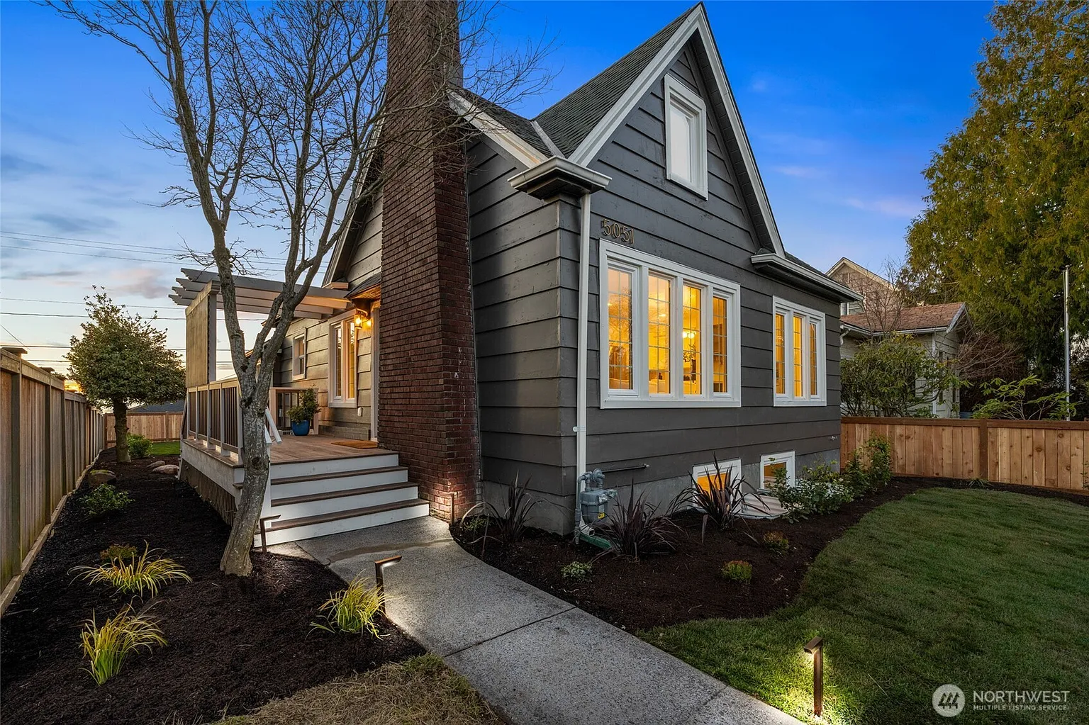 5051 36th Avenue SW photo 1