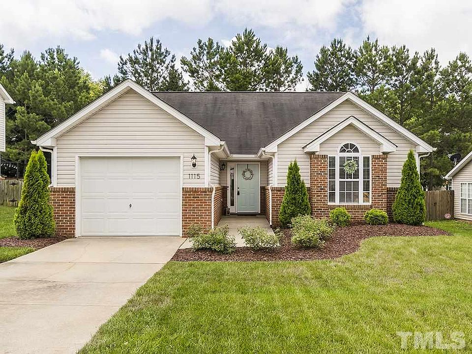 1st image of 1115 Briarwood Dr