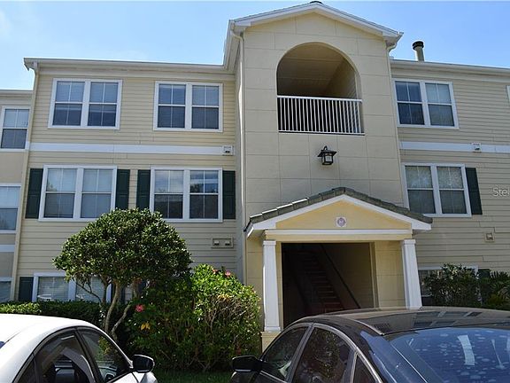 3rd image of 18105 Back Stretch Ln #105