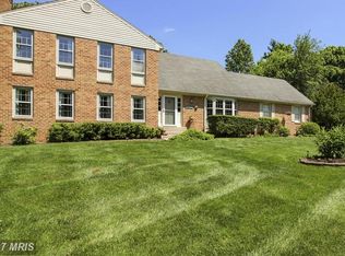 16401 Montecrest Ln, Gaithersburg, MD 20878