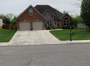 7503 Nightfall Cir, Ooltewah, TN 37363