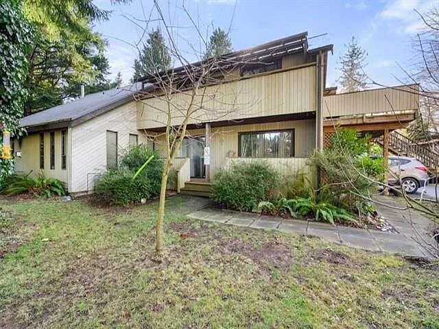 13708 20th Ave — Photo 3