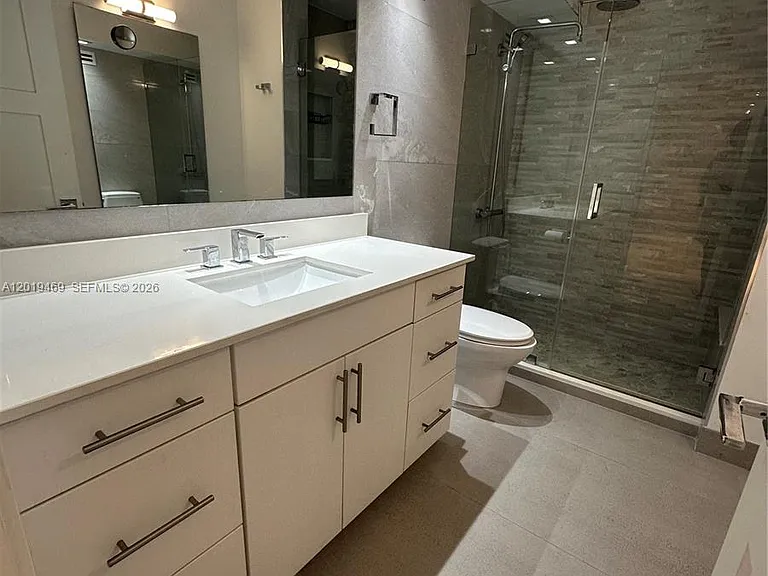 6039 Collins Ave #1221 — Photo 12