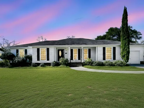 919 Searle Ct, Mount Pleasant, SC 29464