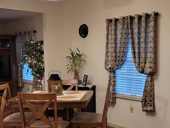 3rd image of 1003 Catherine St #A