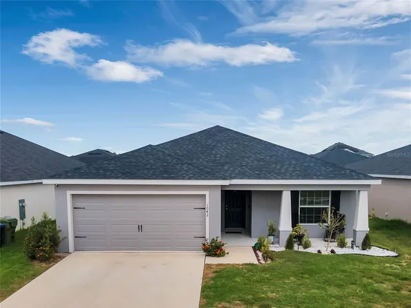 1042 Corso Dr, Winter Haven, FL 33884