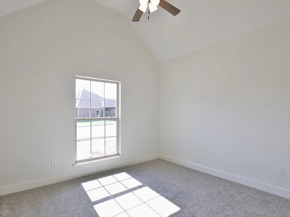 5702 Legacy Dr, Abilene, TX 79606