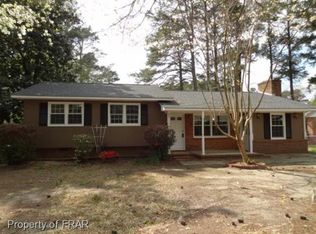 257 Channing Dr, Fayetteville, NC 28303
