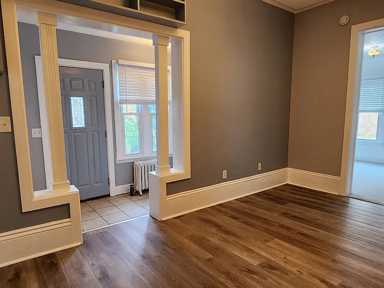 212 Oak St #2 — Photo 17