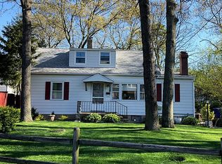 720 Mantoloking Rd, Brick, NJ 08723