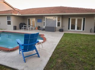 15213 SW 141st St, Miami, FL 33196