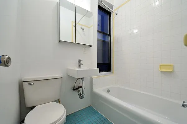 Rented by Aether Property Group | media 29