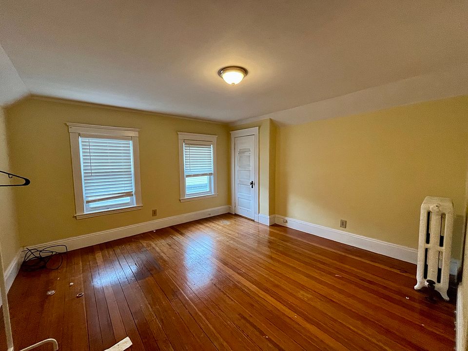 1st image of 37 Clark St #2