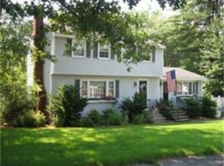 71 Shawsheen St, Tewksbury, MA 01876
