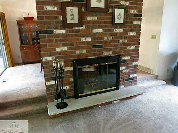 4th image of 2795 Southwood Dr
