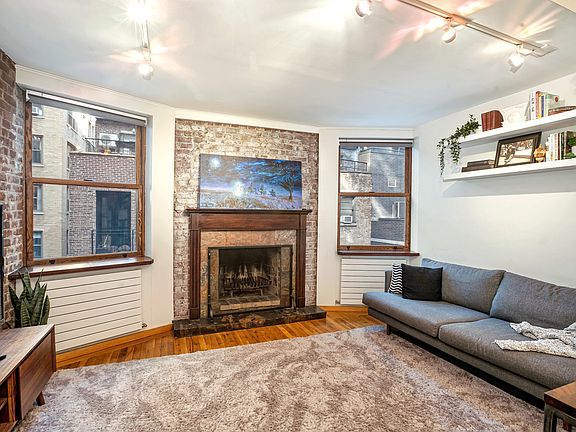 4th image of 255 W 92nd St APT 3B