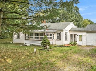 211 Fogg Rd, Leslie, MI 49251