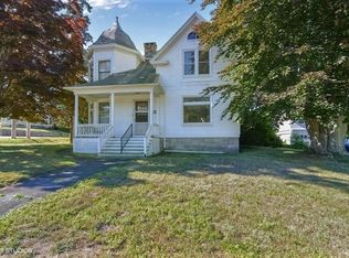 55 Granite St, Westerly, RI 02891