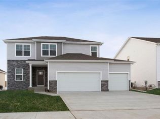 3902 NW 14th Ct, Ankeny, IA 50023