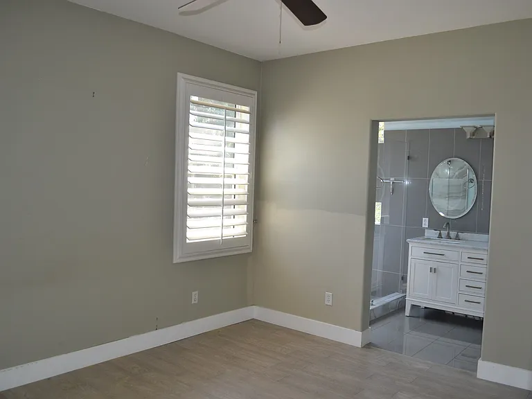 Main bedroom