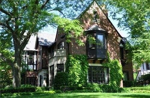 1st image of 3033 N Lake Dr