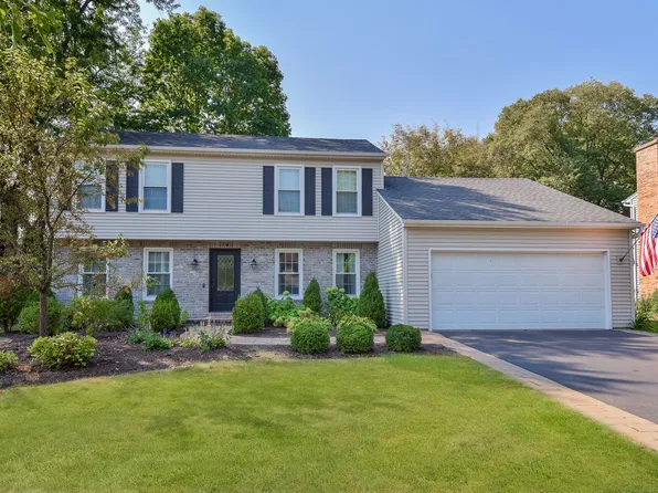 14 Bridgeport Ln, Geneva, IL 60134