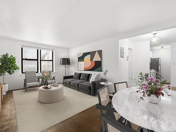 2nd image of 305 W 18th St #1/C