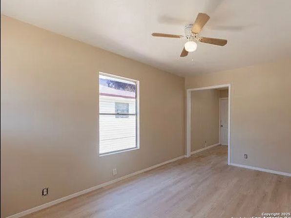 san-antonio-texas-169069939 picture