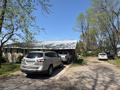 1106 Memory Ln, Dexter, MO, 63841