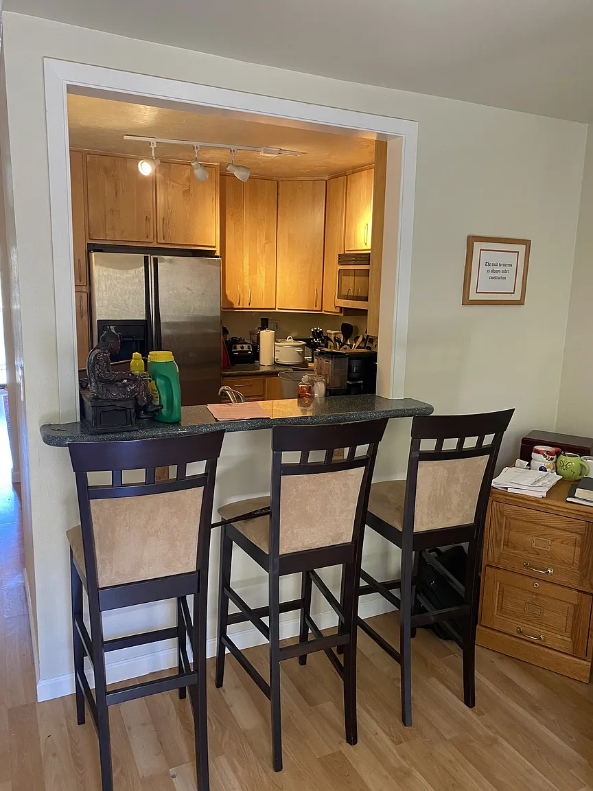 100 Marin Center Dr APT 1 photo 1