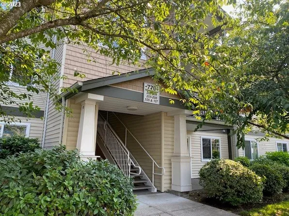 770 NW 185th Ave #105, Beaverton, OR 97005
