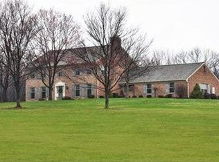 345 Sunset Dr, Baden, PA 15005