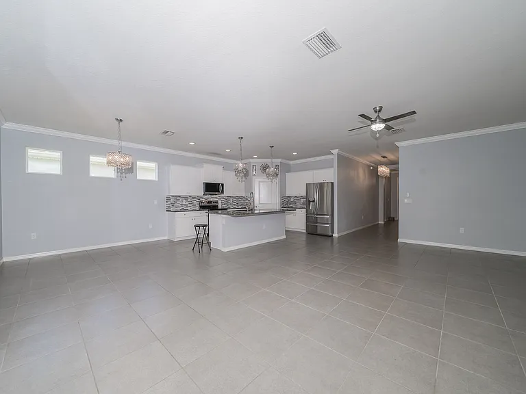 1092 Pipestone Pl — Photo 21